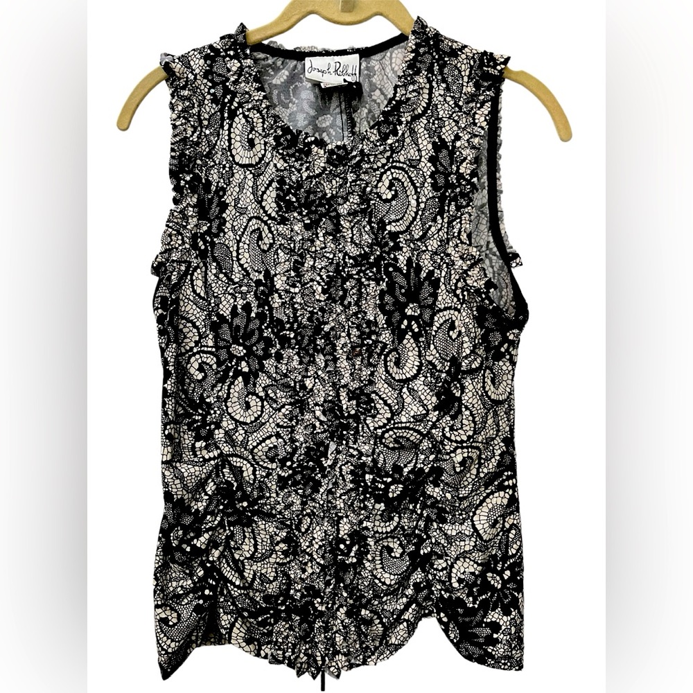 Joseph Ribkoff zipped up camisole